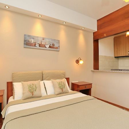 Hotel Apartment Kastoria Hanioti Exterior foto